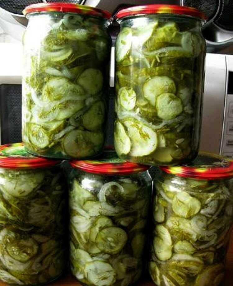 Салаты из огурцов на зиму в банках: 10 вкусных и новых рецептов под крышечку!