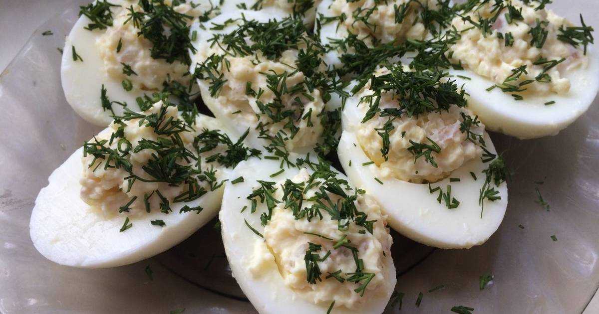Фаршированные яйца: простые и вкусные рецепты