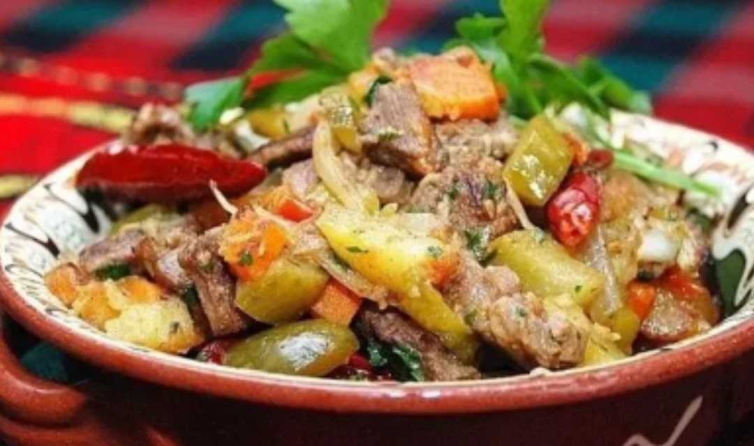 Жаркое из свинины с картошкой – 7 рецептов приготовления
