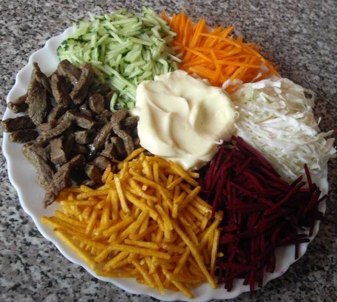 Салат "ромашка". 4 рецепта с фото, оригинальных и вкусных | народные знания от кравченко анатолия