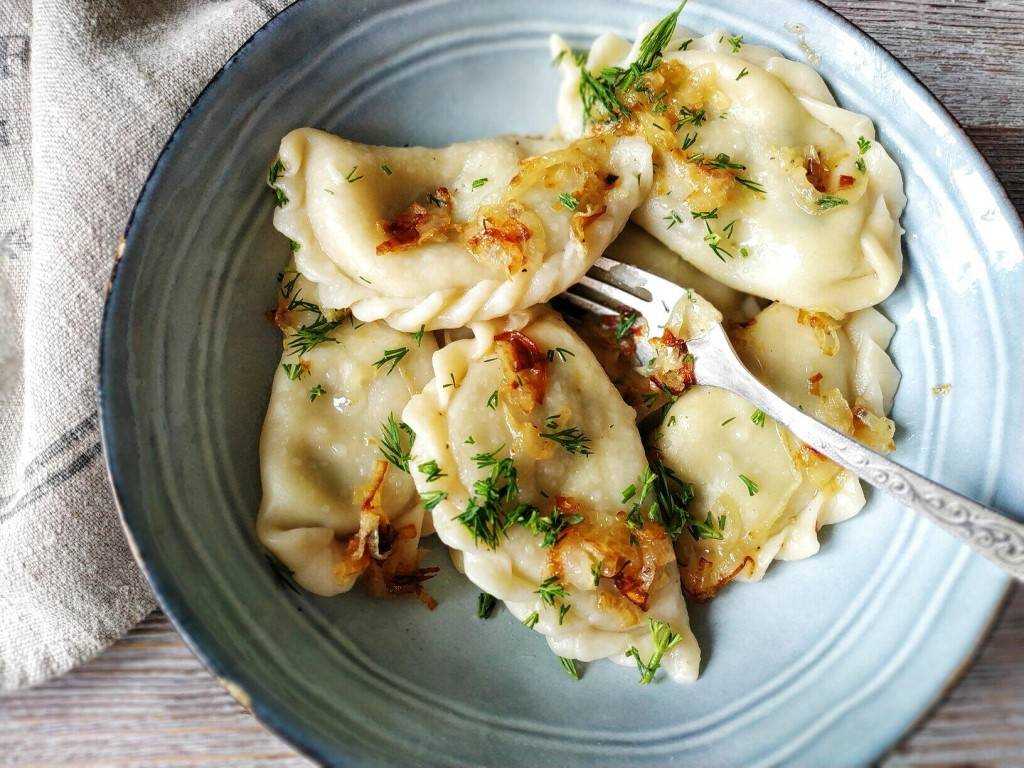 Вареники с картошкой: рецепты приготовления вкусных домашних вареников
