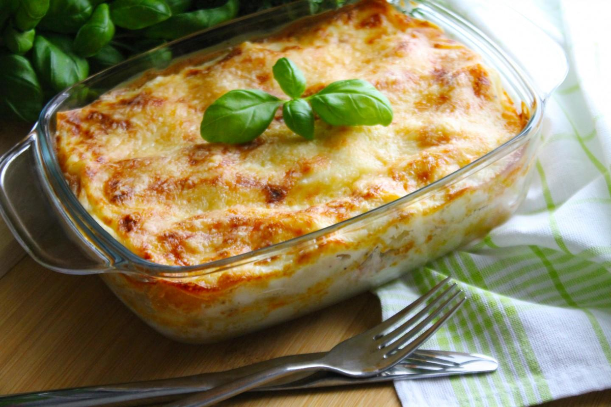 Лазанья с сыром – еще кусочек, сеньора! рецепты разной лазаньи с сыром и ветчиной, грибами, помидорами, курицей