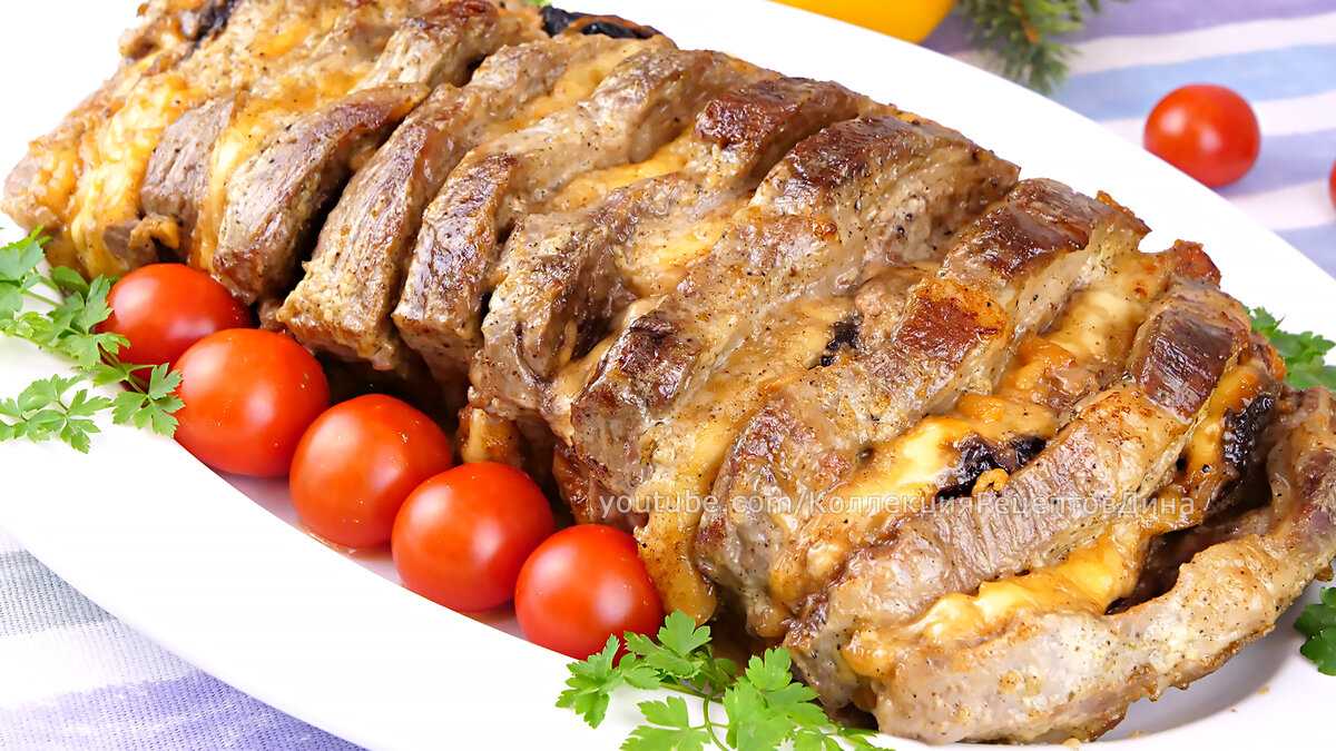 Картошка в духовке с мясом и сыром: 5 вкусных рецептов