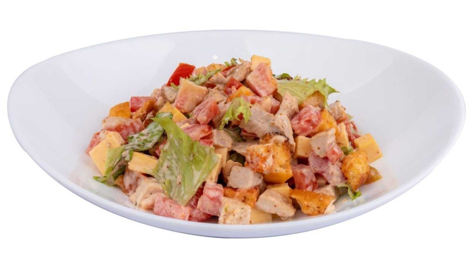Салат малибу с курицей