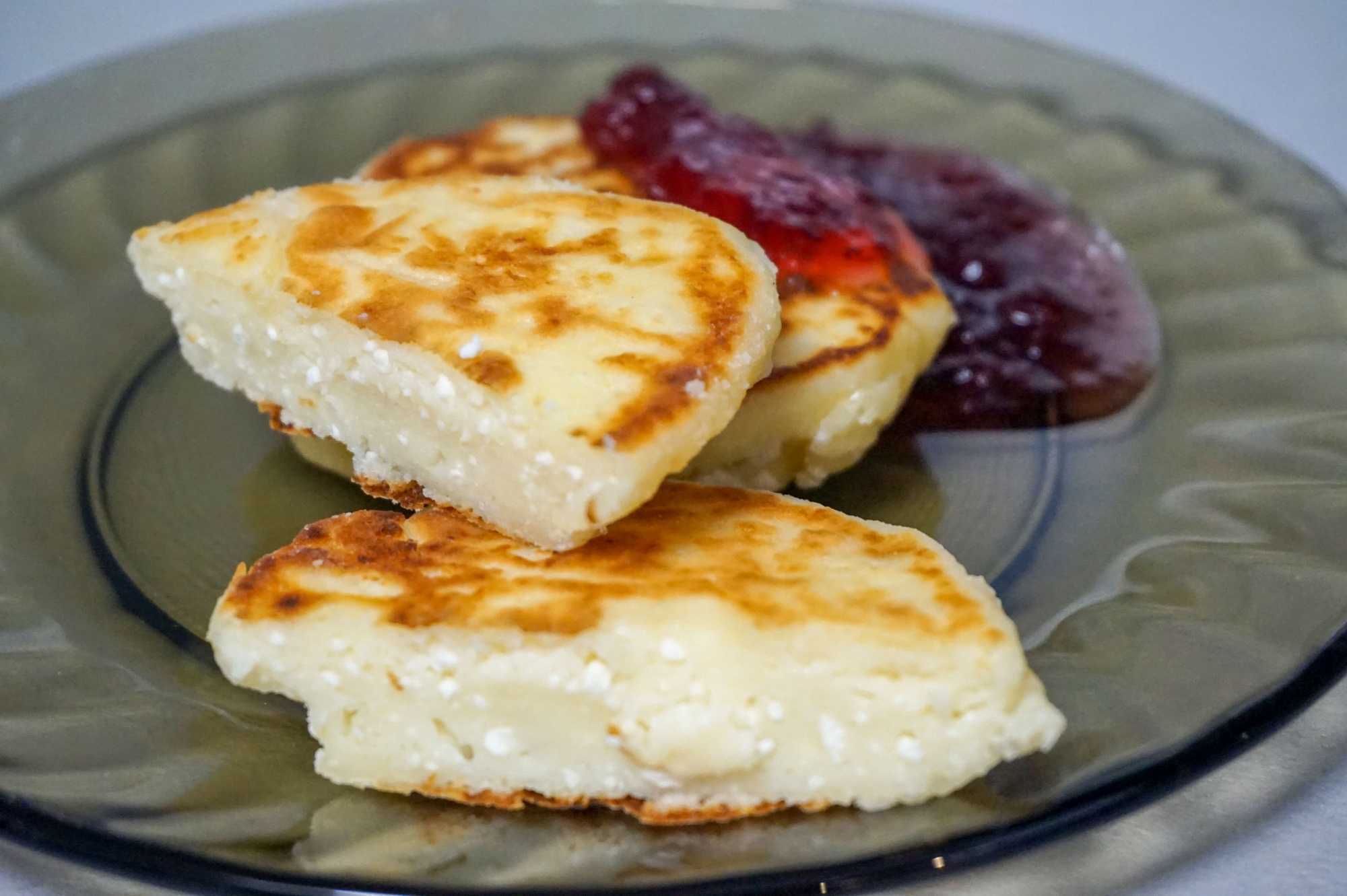 Сырники из творога – 3 рецепта на каждый день