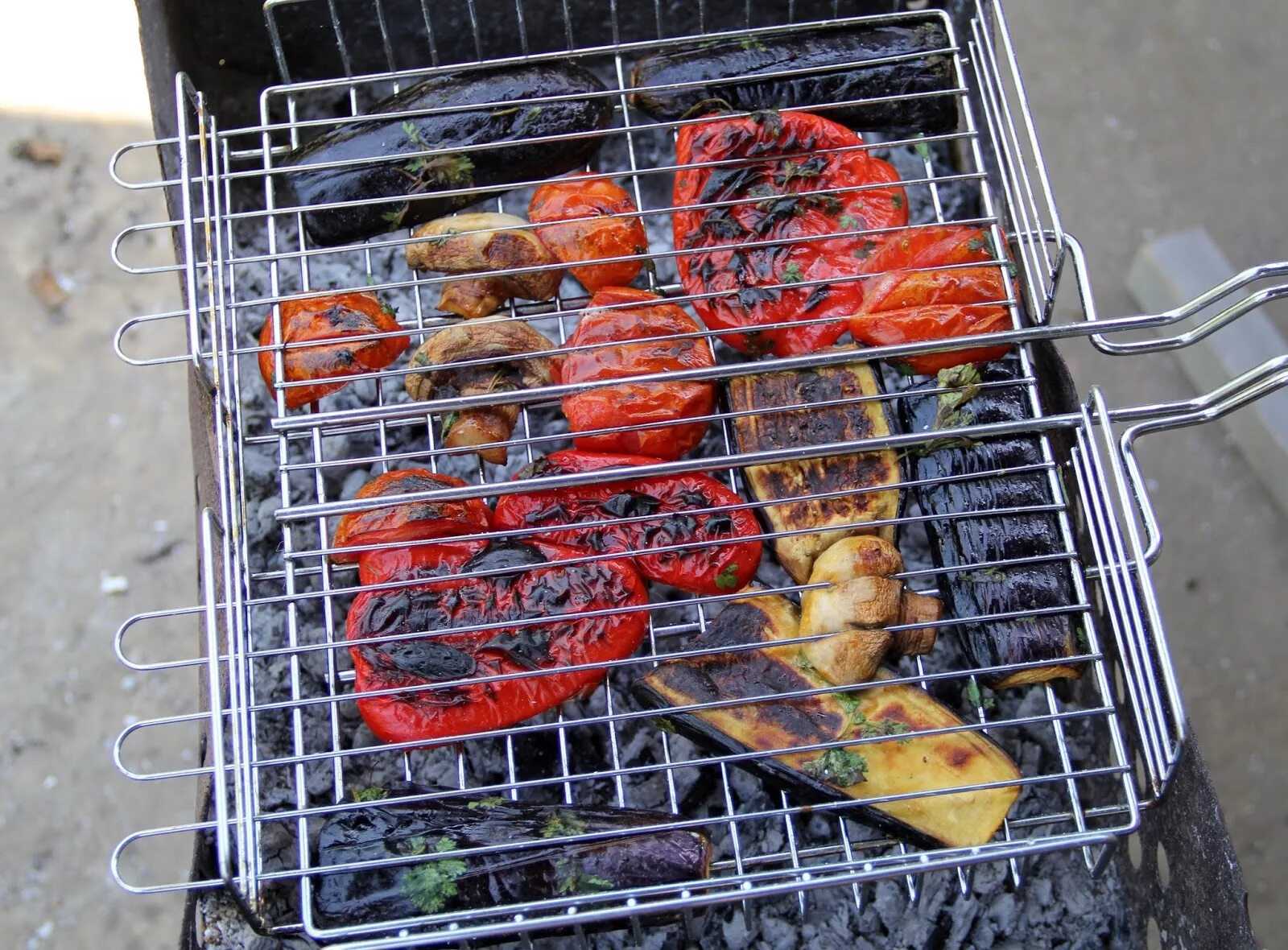 Камбала на мангале – как приготовить вкусное рыбное блюдо