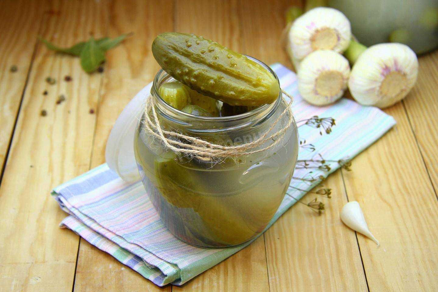 Квашеные огурцы на зиму. как бочковые. пошаговый рецепт с фото — ботаничка