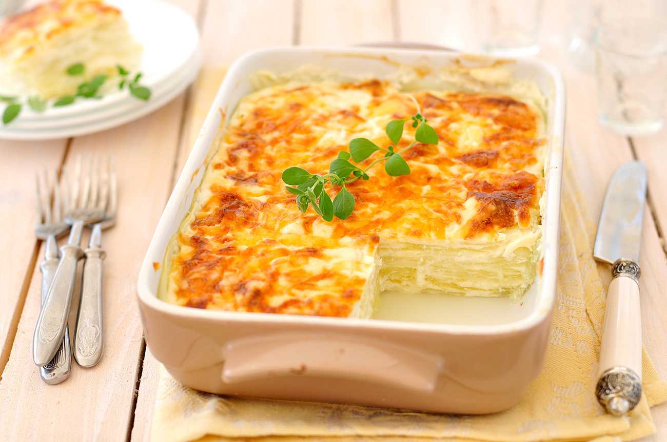 Кабачки с помидорами и сыром в духовке - 3 простых и вкусных рецепта