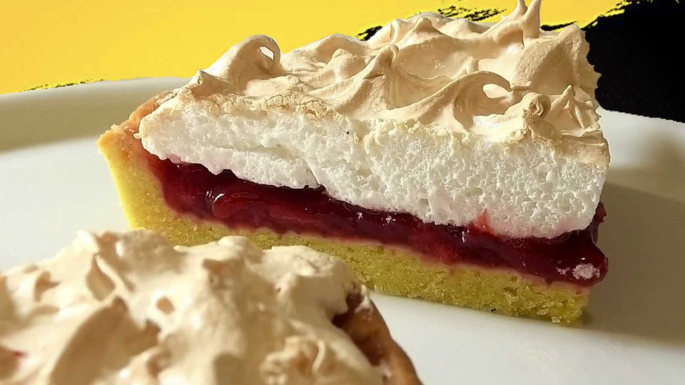 Клубничный пирог с клубникой - 45 домашних вкусных рецептов