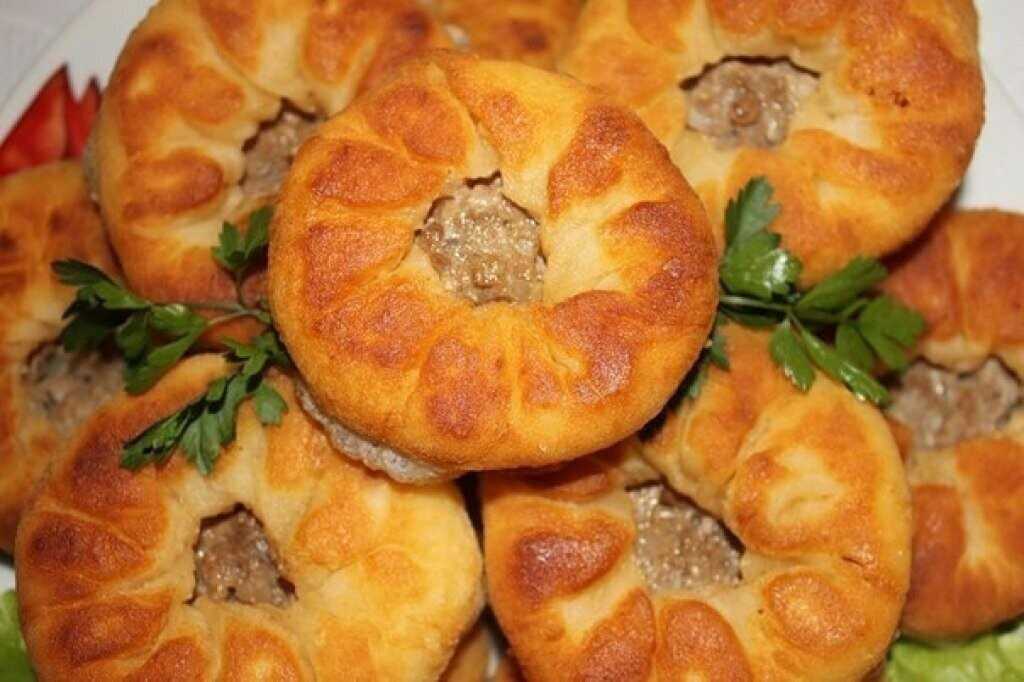 7 очень вкусных рецептов домашних беляшей с мясом