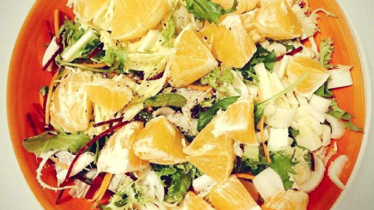 Салат с курицей и апельсином - вкусный рецепт с пошаговым фото