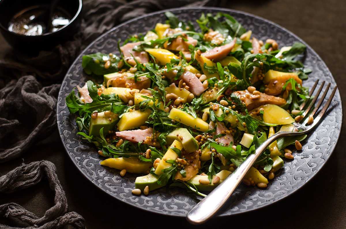 Салат с манго: вкусные рецепты приготовления