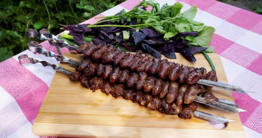 Шашлычки из куриных сердечек на шпажках в духовке – рецепт