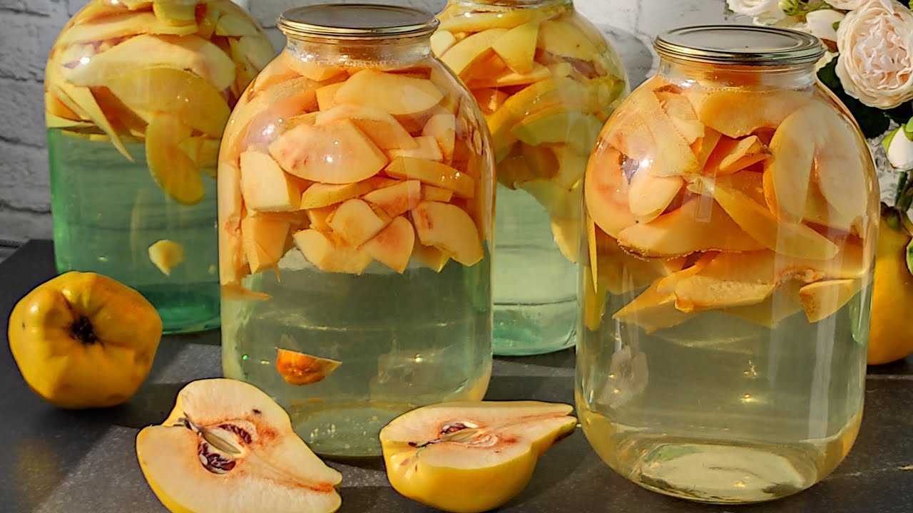 Лучшие рецепты компота из яблок на зиму