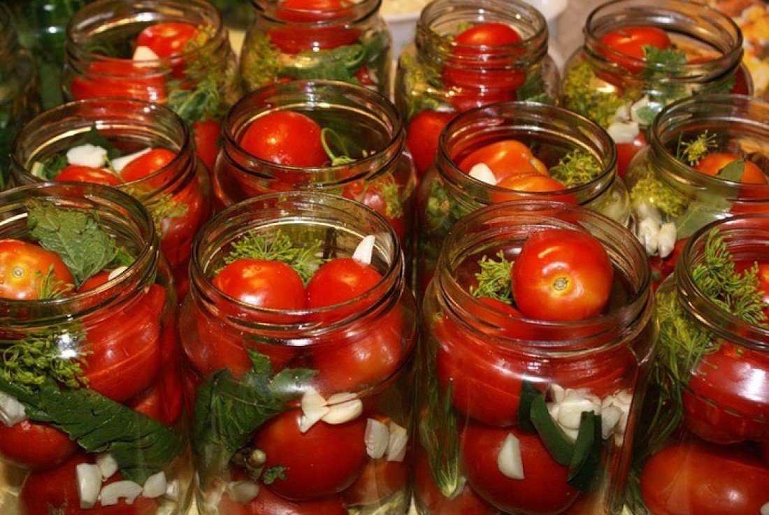 Маринованные помидоры с лимонной кислотой — топ-7 рецептов на зиму на 1 литр