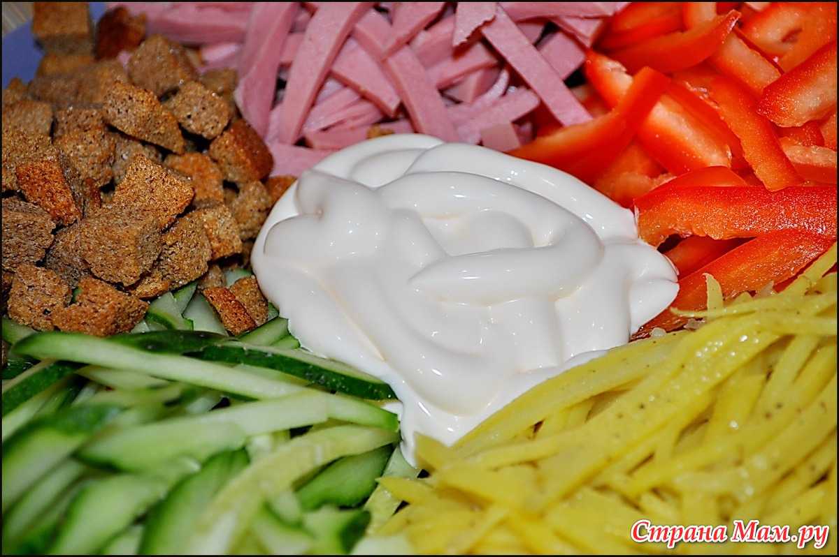 Очень вкусные рецепты салатов с фасолью и сухариками — простое блюдо за считаные минуты