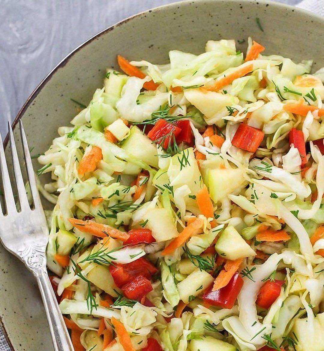 Салат “пикник” со свежей кукурузой