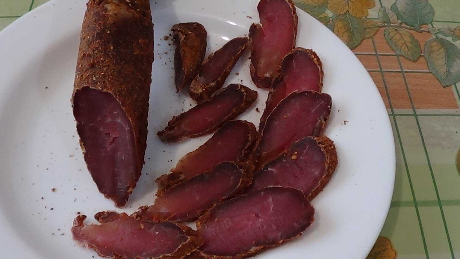 Вяленое мясо в домашних условиях: рецепты приготовления говядины, свинины и курицы, в рассоле, по-армянски, по-белорусски + отзывы