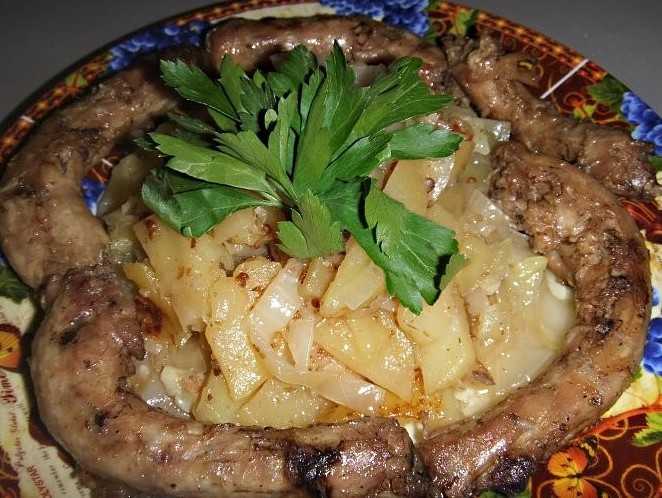 Куриные шейки в мультиварке тушеные в сметане. разнообразные рецепты из куриных шеек в мультиварке