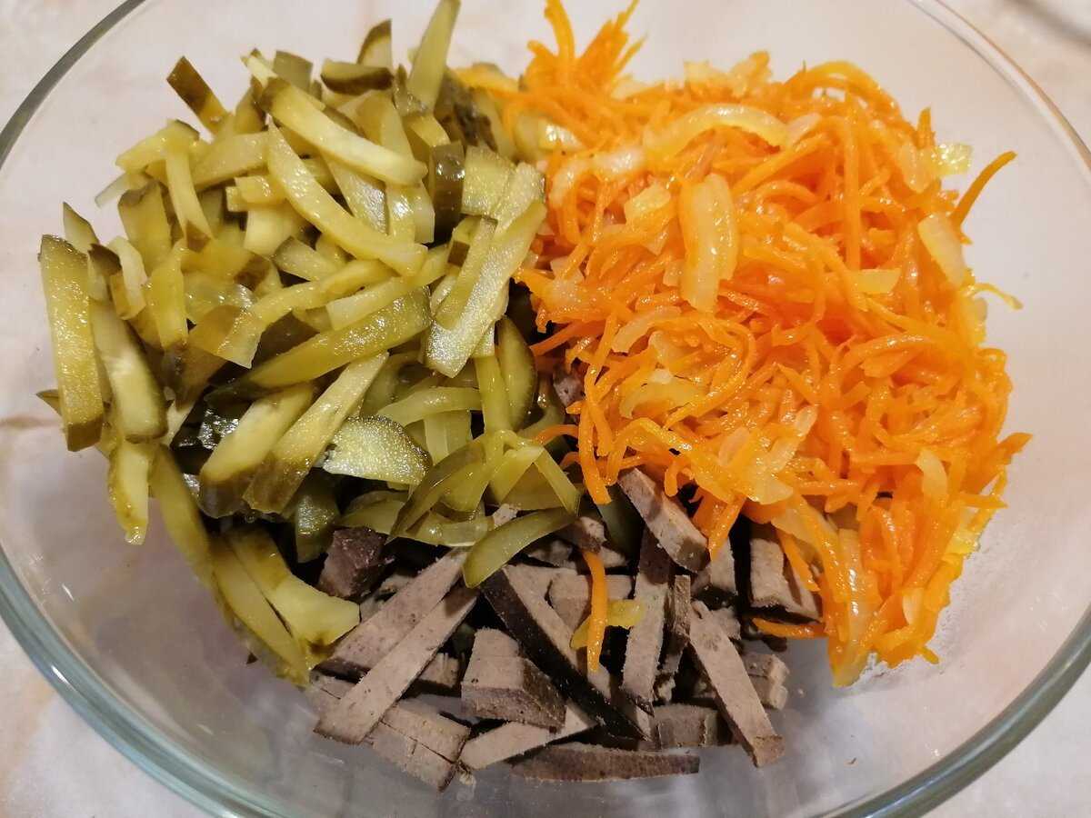 10 рецептов вкусного салата с корейской морковью и курицей