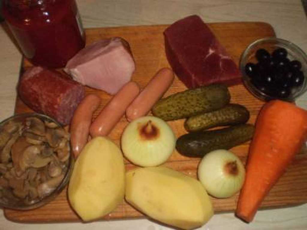 Самый простой рецепт солянки в домашних условиях