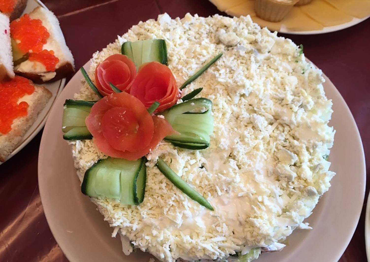 Салаты на праздничный стол – вкусные и необычные рецепты