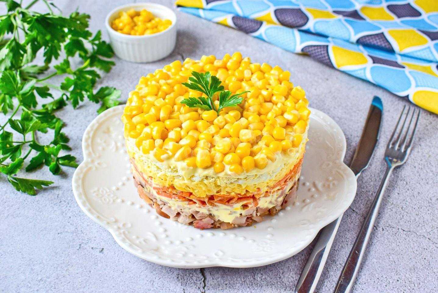 Салат из копчёной куриной грудки простой и вкусный рецепт