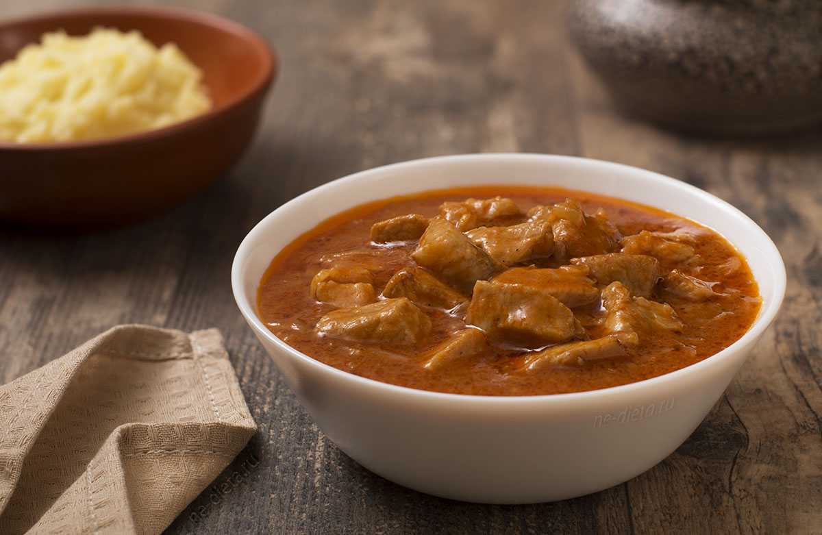 Как приготовить гуляш из говядины, чтобы мясо было мягким? 7 рецептов гуляша с подливкой