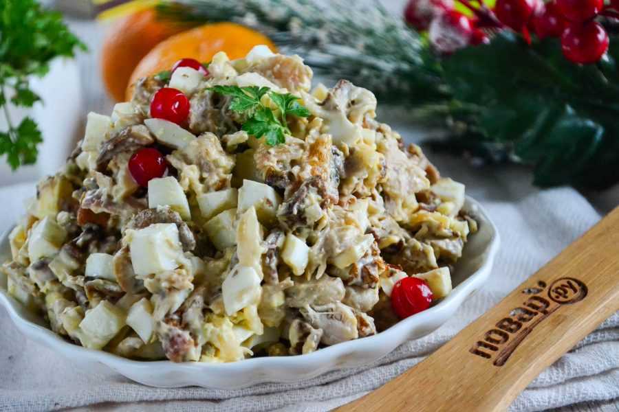 Рецепты салата с копченой курицей, корейской морковью и кукурузой