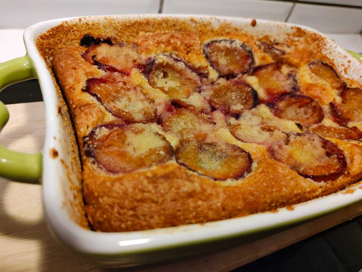 Дрожжевой пирог со сливами «осенний» - что приготовить🥮