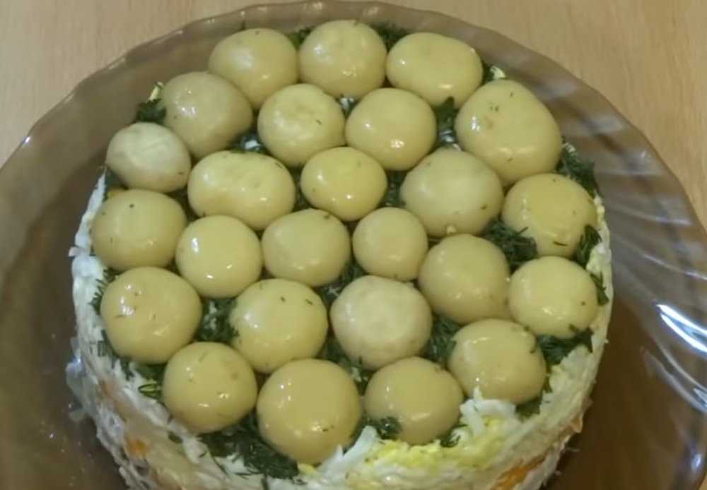 Оказывается, есть вариант вкусного, простого, а самое важное красивого салата на праздничный стол Причем, его состав может меняться в зависимости от ваших предпочтений Пробуйте и экспериментируйте