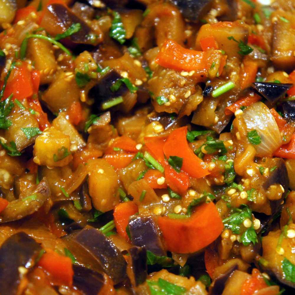 Овощное рагу с баклажанами и кабачками