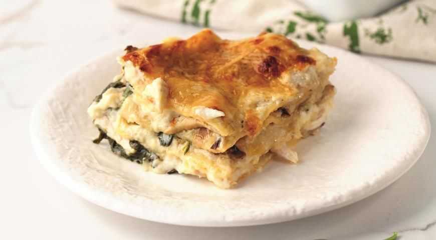Низкокалорийная лазанья с куриным филе и шампиньонами | ipravilno.ru