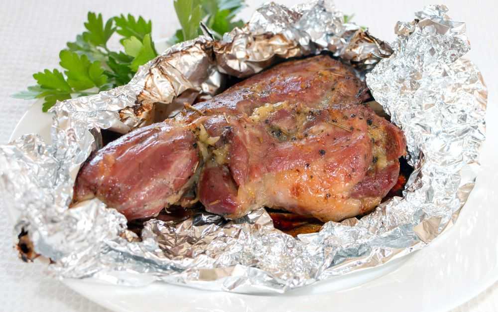 Баранина в духовке, рецепты приготовления вкусного и сочного мяса