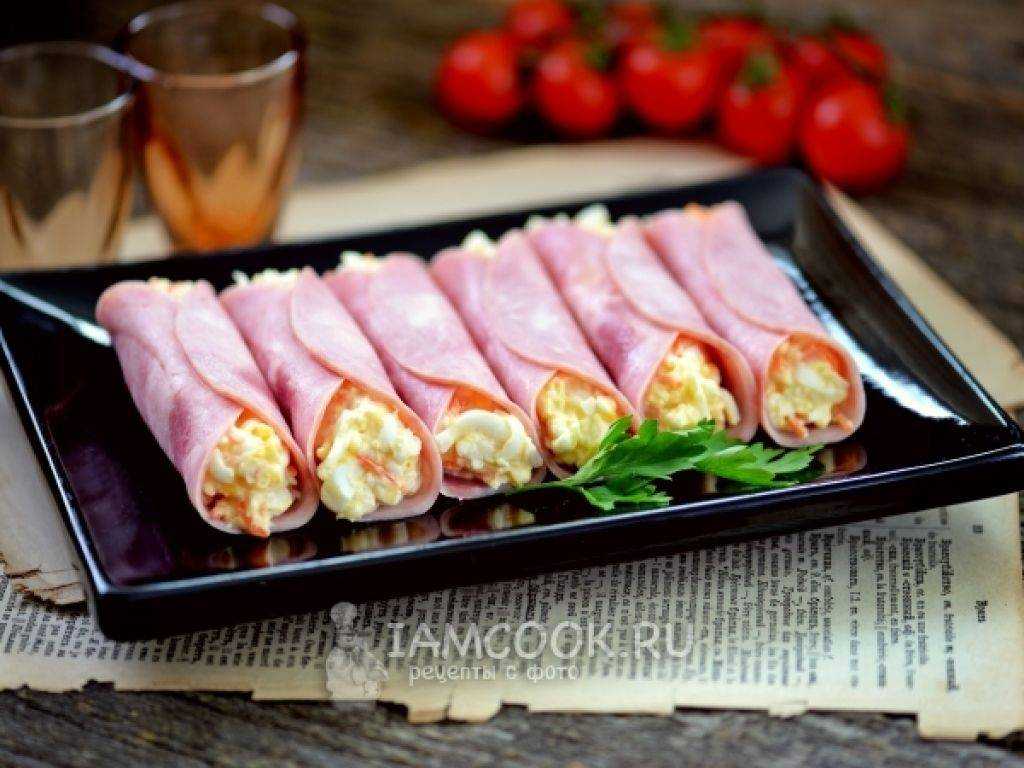Рулетики из ветчины - 6 рецептов с сыром, чесноком, разными начинками