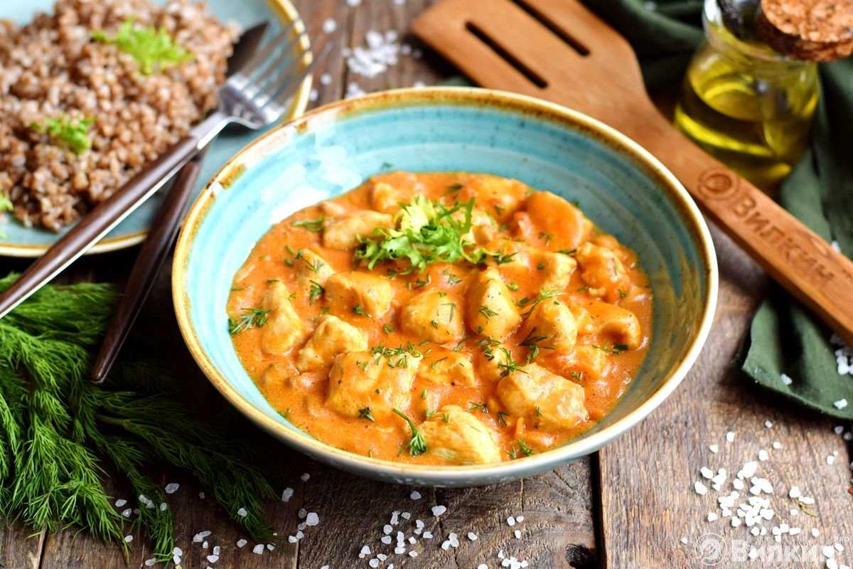 Домашний гуляш из куриной грудки по-венгерски. пошаговый рецепт с фото — ботаничка