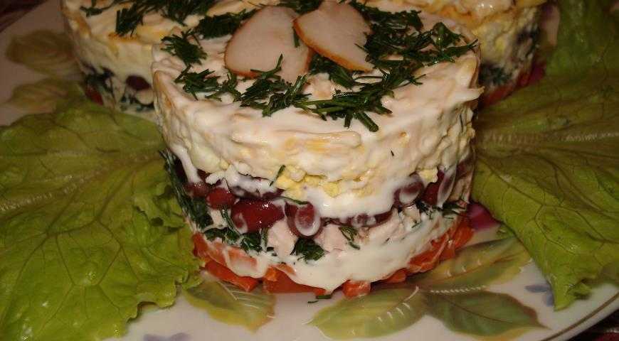 Салаты с копченой курицей и фасолью: 10 пошаговых рецептов с фото