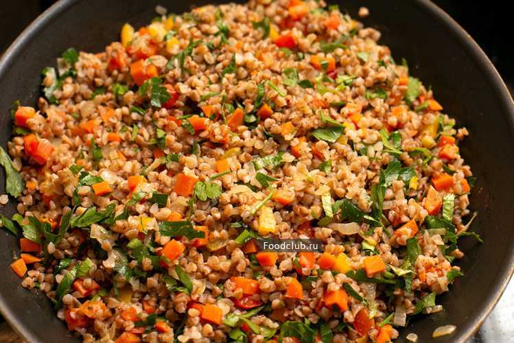 Гречка с овощами – полезное и сытное блюдо