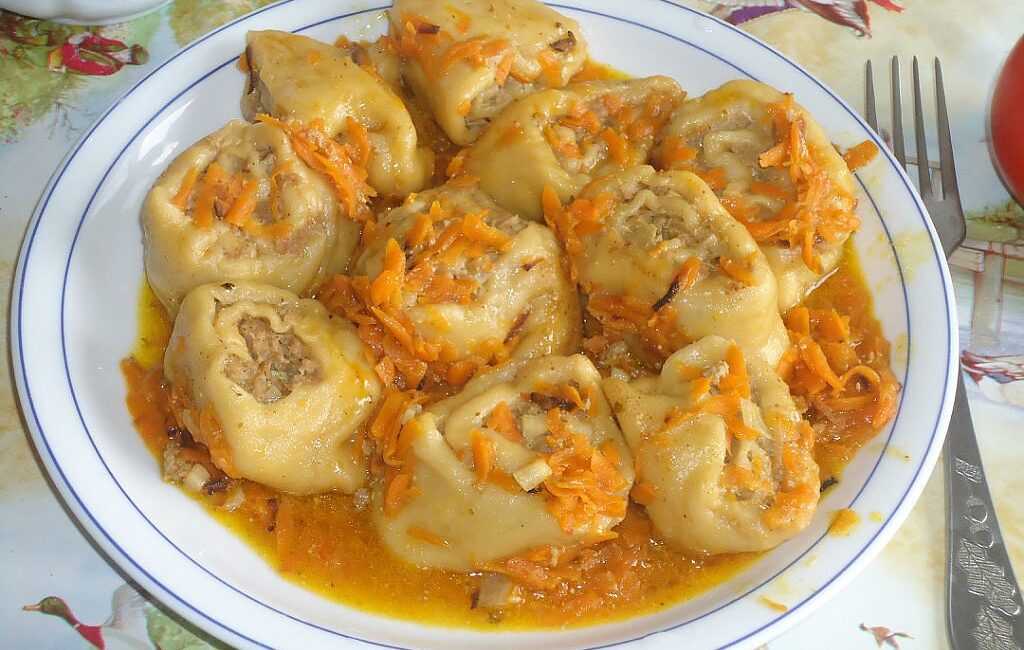 Ленивые пельмени с фаршем на сковороде - 20 пошаговых фото в рецепте