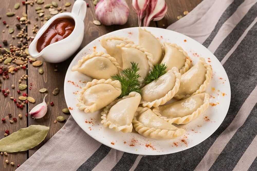 Вареники с картошкой и жареным луком