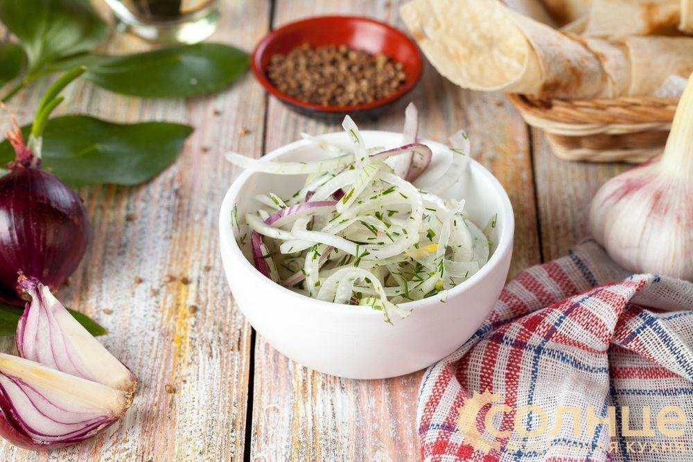 Маринованный лук на зиму и на каждый день- лучшие рецепты