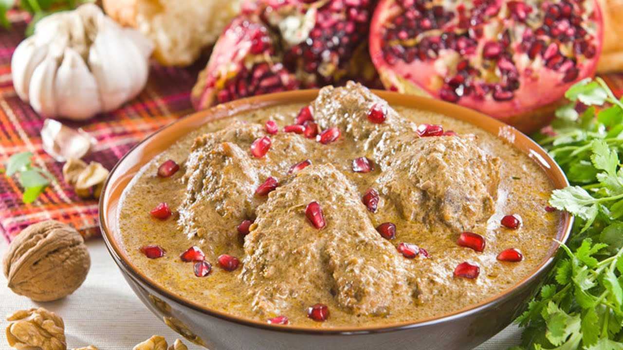 Сациви из курицы по-грузински: классические и современные рецепты