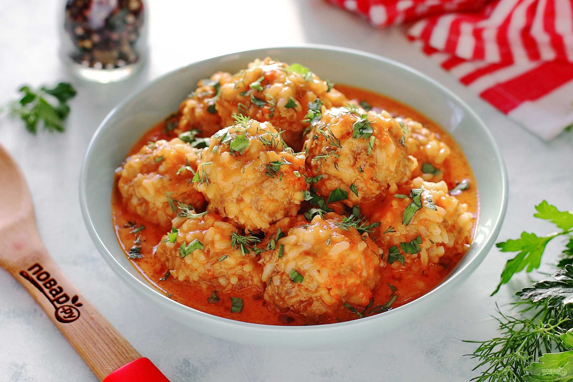 Очень вкусные и нежные тефтели из фарша с рисом