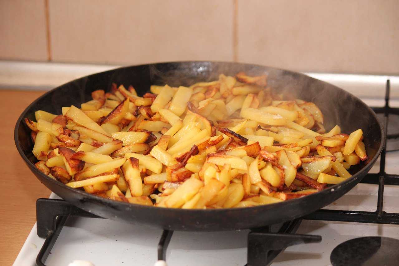 Картошка жареная: рецепты и советы по приготовлению - samchef.ru