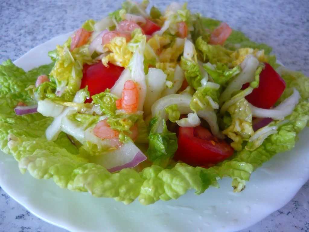 Салат с креветками и пекинской капустой — топ-10 самых вкусных рецептов