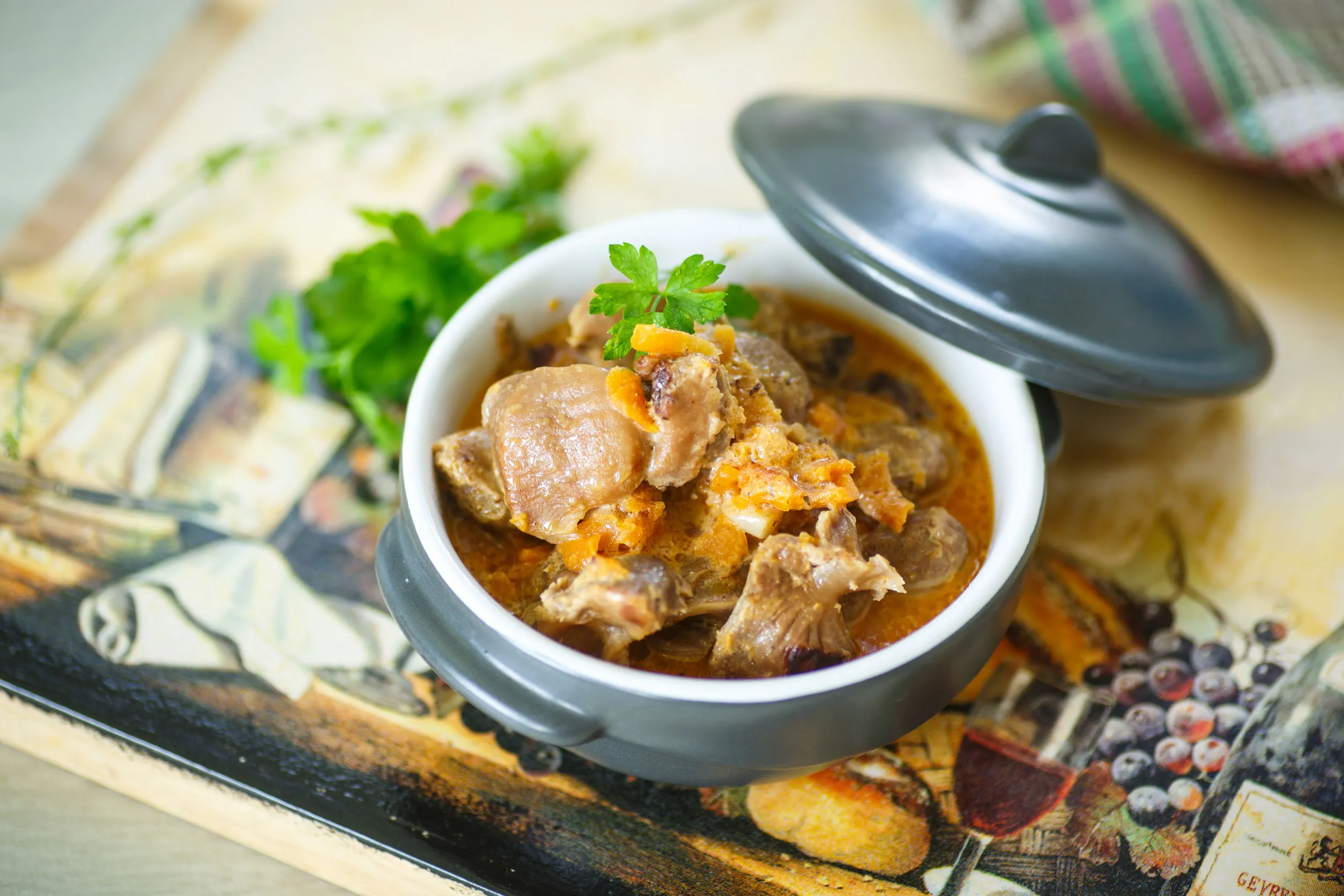 Как приготовить куриные желудки с луком мягкими и сочными
