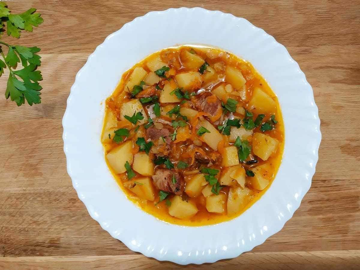 Тушеная картошка без мяса: самые простые и вкусные рецепты