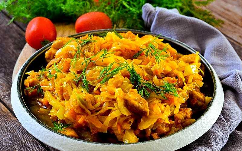 Бигус из свежей капусты: 5 самых вкусных рецептов сытного блюда