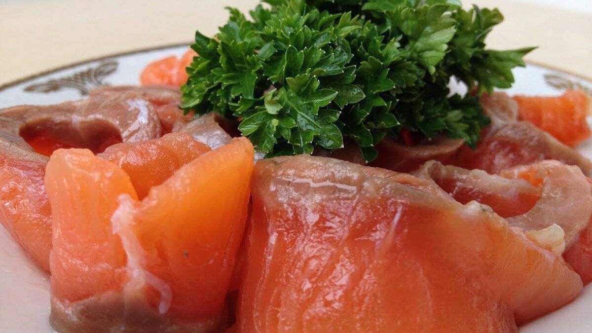 Малосольная кета в рассоле. как засолить кету в домашних условиях – вкусно, быстро, полезно
