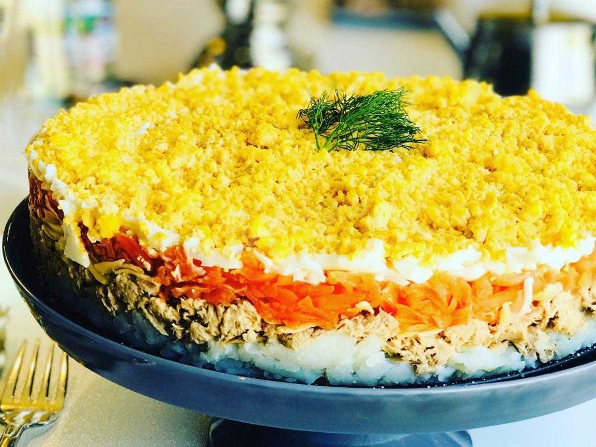 Салат мимоза – классический, вкусный салат с рыбными консервами. пошаговые рецепты